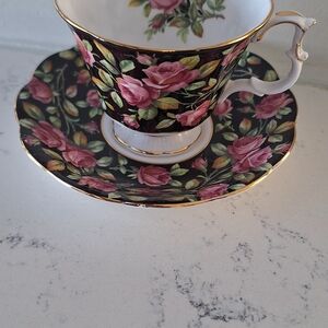 Royal Albert Teacup And Sauser Bone China Merrie England Series Trentham